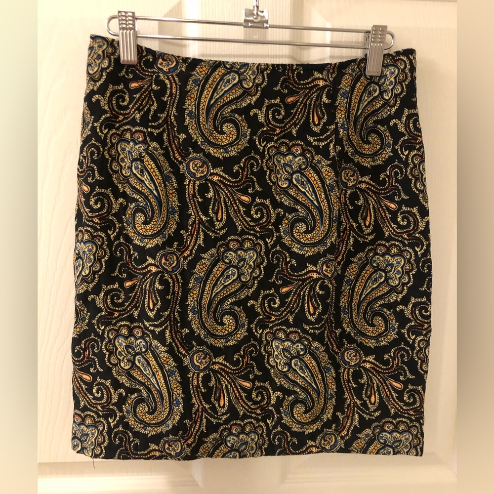 Quilted Mini Skirt in Black with Paisley Print /Lined (New!)